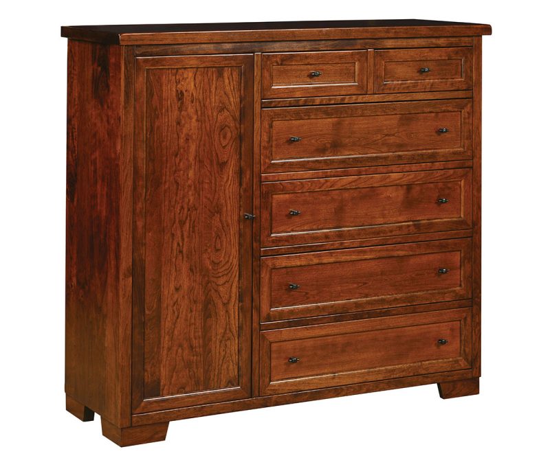 Farmhouse Gentleman's Chest